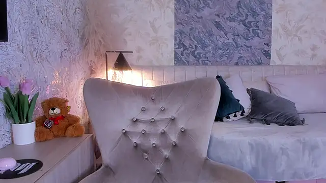 Snapshot of Liannaa_ chatting on November 5, 2025, 7:39 pm Liannaa online show from November 5, 2025, 7:39 pm