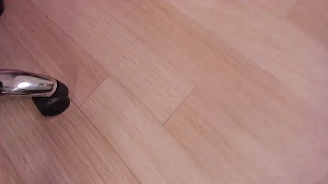 alahia betancurx online show from October 24, 2025, 4:06 pm