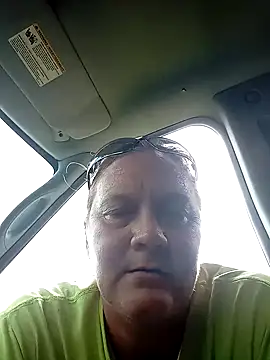 wetnwildforyou online show from September 30, 2025, 4:46 pm