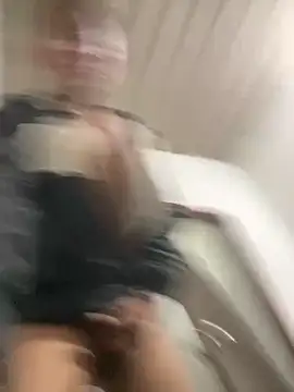 Babyalienqm online show from February 18, 2026, 1:36 am