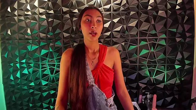 angeldreams 15 online show from February 12, 2026, 6:51 pm