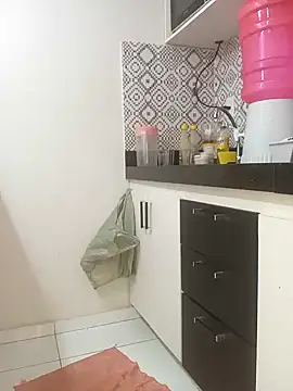 ebonye  online show from November 9, 2025, 1:59 pm