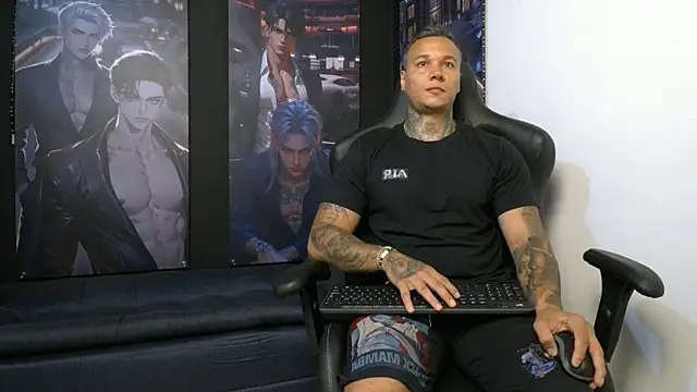 Snapshot of damian_c12 chatting on April 4, 2026, 9:43 pm damian c12 online show from April 4, 2026, 9:43 pm