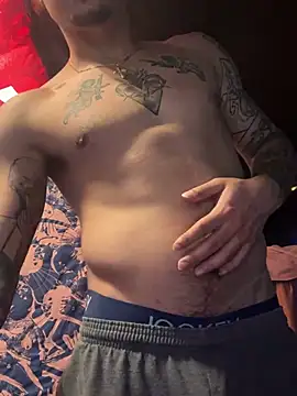 Snapshot of papiVilla23 chatting on March 13, 2025, 3:54 am papiVilla23 online show from March 13, 2025, 3:54 am