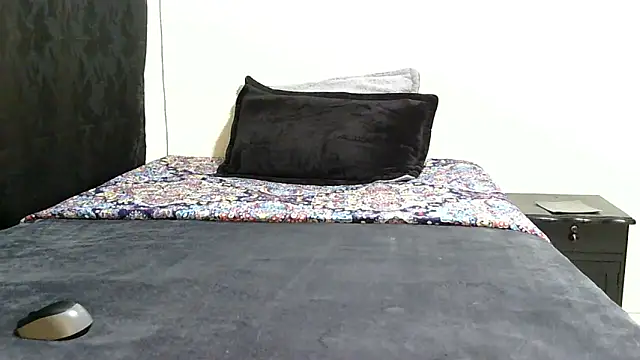 Snapshot of Novata chatting on October 9, 2025, 2:23 am Novata online show from October 9, 2025, 2:23 am