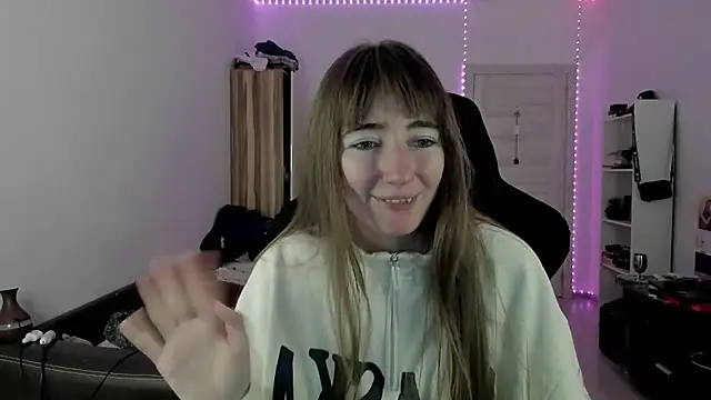 Snapshot of bekkawell chatting on October 19, 2025, 5:05 pm bekkawell online show from October 19, 2025, 5:05 pm