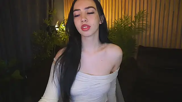 WildKittenX  online show from October 21, 2025, 5:51 am