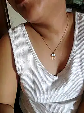 pallu telgu kannada online show from November 11, 2025, 5:24 am