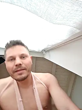 Ginettofurby online show from February 26, 2025, 2:38 pm