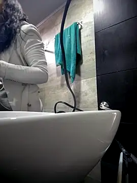 Snapshot of Mila_LS chatting on November 10, 2025, 12:54 pm Mila LS online show from November 10, 2025, 12:54 pm