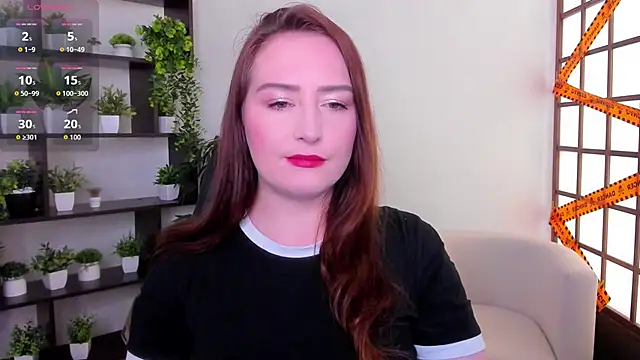 LinaFlawless online show from November 10, 2025, 2:27 am