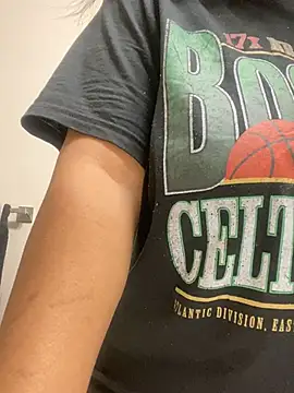 Snapshot of kurvibabe chatting on March 21, 2025, 8:29 pm kurvibabe online show from March 21, 2025, 8:29 pm