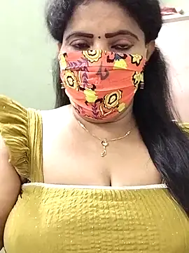 Snapshot of abinaya26 chatting on June 14, 2026, 6:53 pm abinaya26 online show from June 14, 2026, 6:53 pm