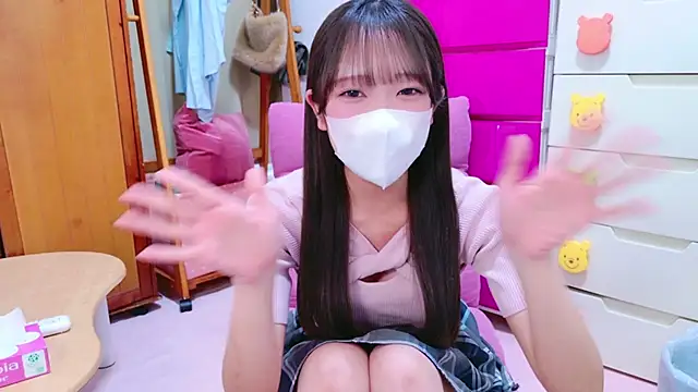 Snapshot of Oo_aki chatting on February 27, 2025, 8:35 am Oo aki online show from February 27, 2025, 8:35 am