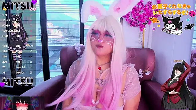 Snapshot of Mitsu_Kawii chatting on October 28, 2025, 8:41 pm Mitsu Kawii online show from October 28, 2025, 8:41 pm