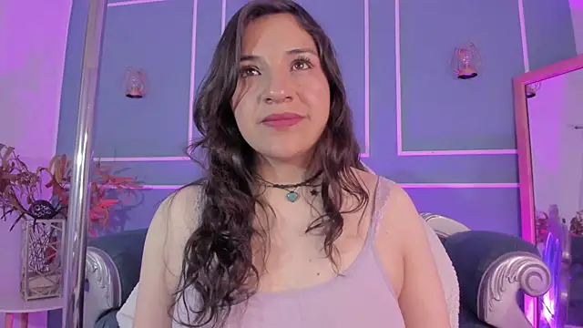 TaraTaylorr online show from November 8, 2025, 2:37 am