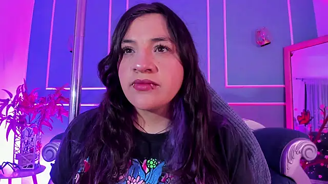 TaraTaylorr online show from February 16, 2026, 3:38 am