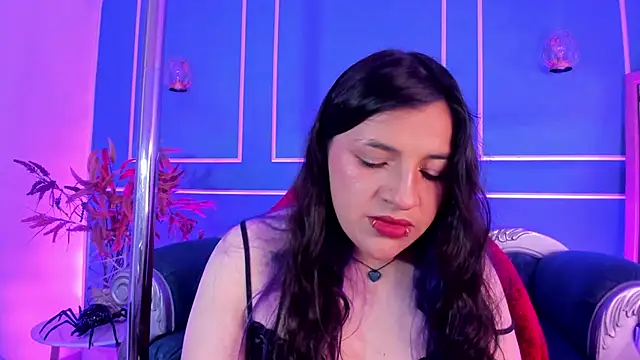 TaraTaylorr online show from January 14, 2026, 2:48 am