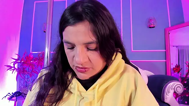 TaraTaylorr online show from February 22, 2026, 2:58 am