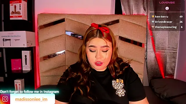 MadissonLee   online show from July 20, 2026, 10:23 pm