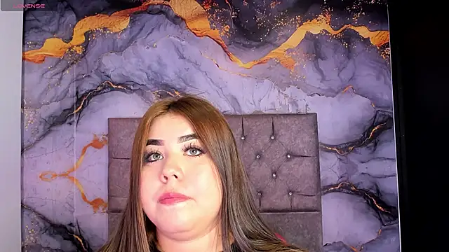 Snapshot of MadissonLee__ chatting on November 26, 2025, 7:25 pm MadissonLee online show from November 26, 2025, 7:25 pm