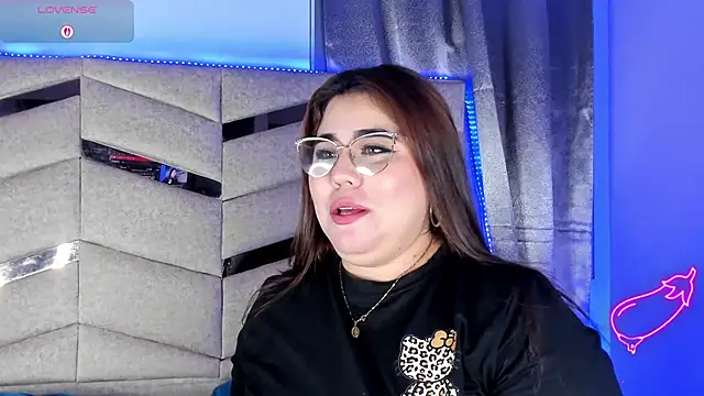 MadissonLee   online show from March 2, 2026, 9:33 pm