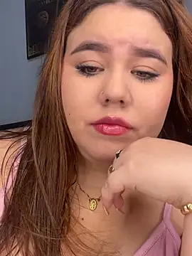 MadissonLee   online show from June 24, 2026, 10:18 pm