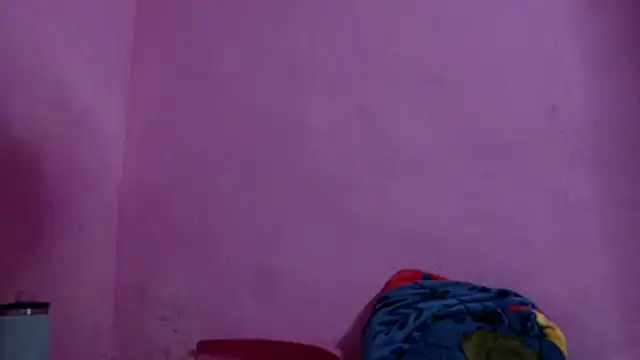 Snapshot of Ladyzee25 chatting on November 8, 2025, 11:08 pm Ladyzee25 online show from November 8, 2025, 11:08 pm