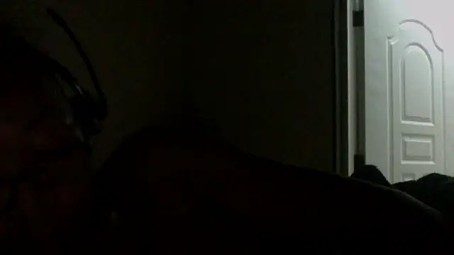 Snapshot of Ladyzee25 chatting on October 10, 2025, 7:09 am Ladyzee25 online show from October 10, 2025, 7:09 am