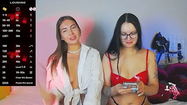 Snapshot of Miss_Vic chatting on November 16, 2025, 3:28 pm Miss Vic online show from November 16, 2025, 3:28 pm