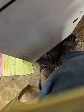 hypersexdriveboi online show from February 27, 2025, 6:13 am