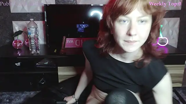 SweetSeraphine online show from March 17, 2026, 8:56 pm