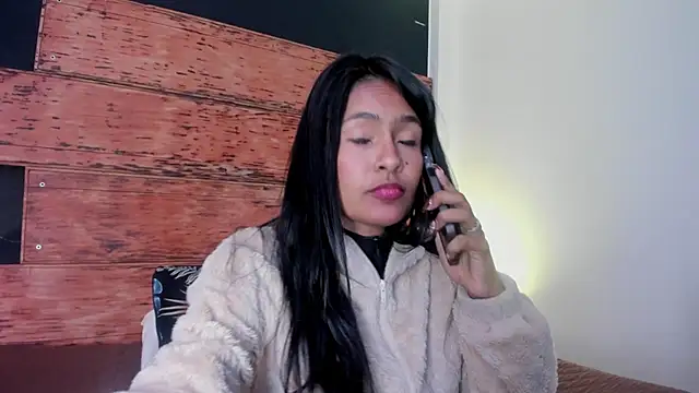 Snapshot of Fernanda_liie_ chatting on July 29, 2026, 1:21 pm Fernanda liie online show from July 29, 2026, 1:21 pm