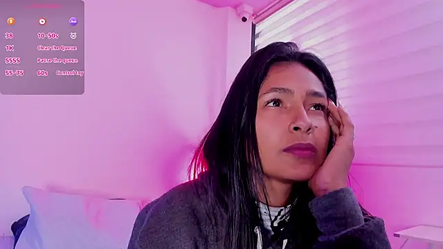 Fernanda liie  online show from May 8, 2026, 12:53 pm