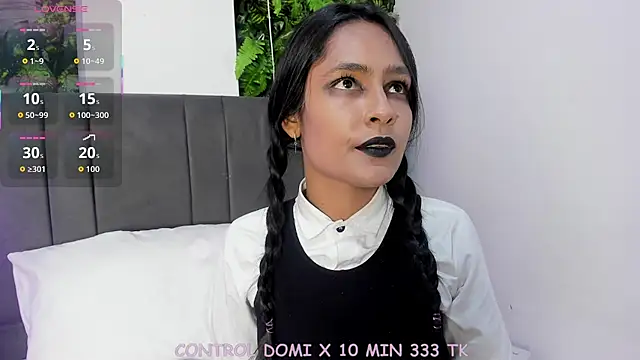 Fernanda liie  online show from October 23, 2025, 12:48 pm