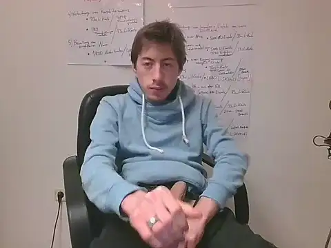 Snapshot of xy_monkeyBigCock chatting on December 19, 2025, 6:32 pm xy monkeyBigCock online show from December 19, 2025, 6:32 pm