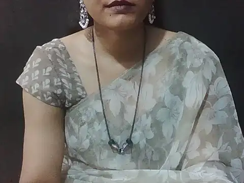 Snapshot of sugandha_bhabhi chatting on March 15, 2026, 4:47 pm sugandha bhabhi online show from March 15, 2026, 4:47 pm