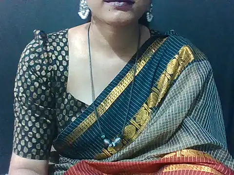 Snapshot of sugandha_bhabhi chatting on February 13, 2026, 4:40 pm sugandha bhabhi online show from February 13, 2026, 4:40 pm