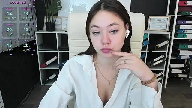 meow mellie online show from October 16, 2025, 1:47 am