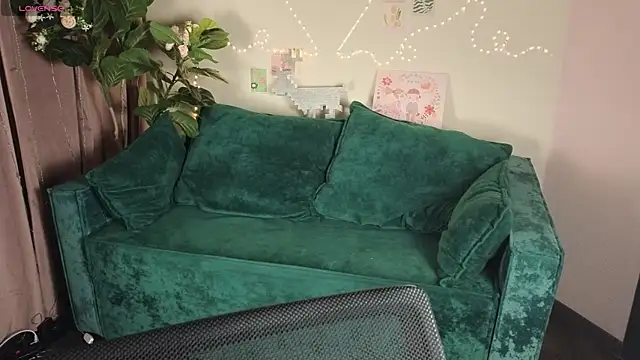 meow mellie online show from October 11, 2025, 1:39 am