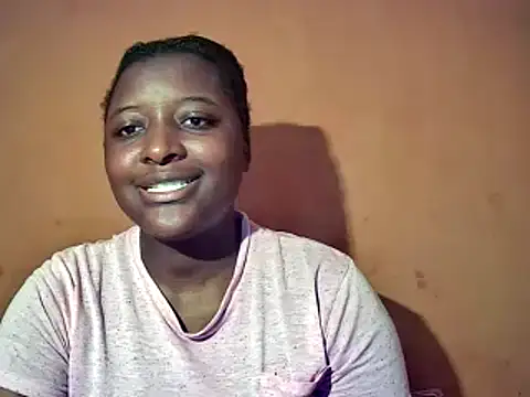 Snapshot of sexyhips2001 chatting on December 14, 2025, 5:07 pm sexyhips2001 online show from December 14, 2025, 5:07 pm