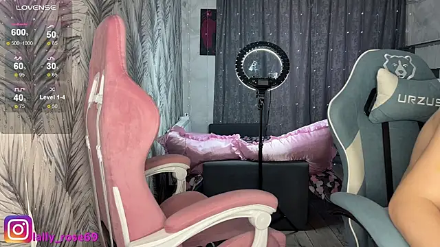 LallyRose69 online show from May 16, 2026, 10:36 am