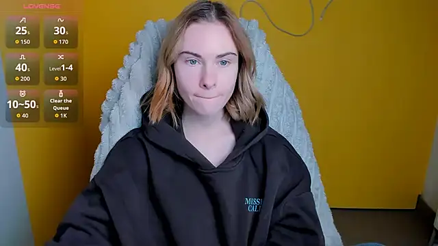 Fiona Night online show from February 11, 2026, 6:35 am