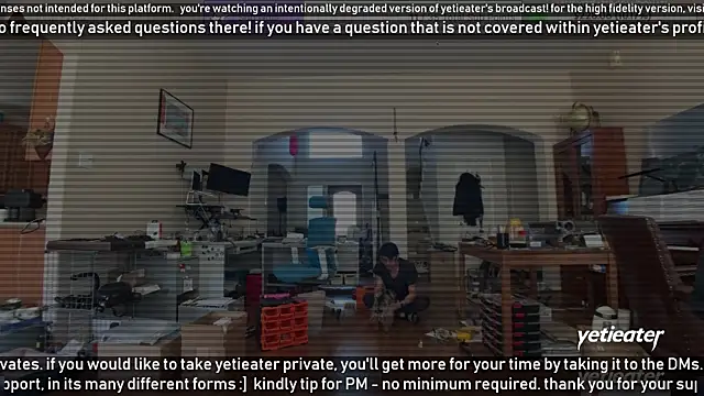 Snapshot of yetieater chatting on January 6, 2025, 9:00 pm yetieater online show from January 6, 2025, 9:00 pm