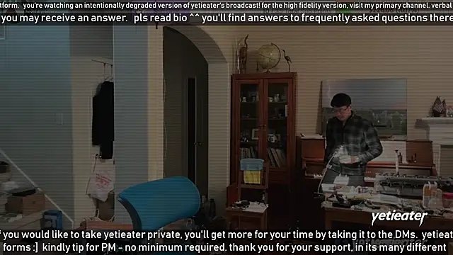 Snapshot of yetieater chatting on January 20, 2025, 9:53 pm yetieater online show from January 20, 2025, 9:53 pm