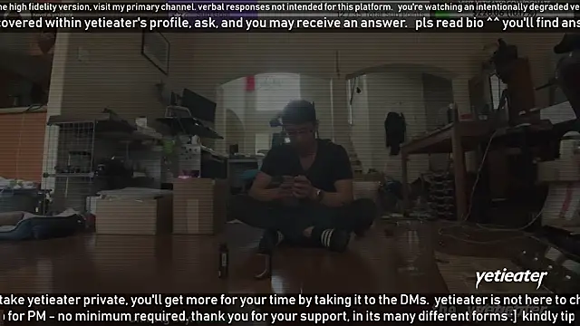 Snapshot of yetieater chatting on January 17, 2025, 9:39 pm yetieater online show from January 17, 2025, 9:39 pm