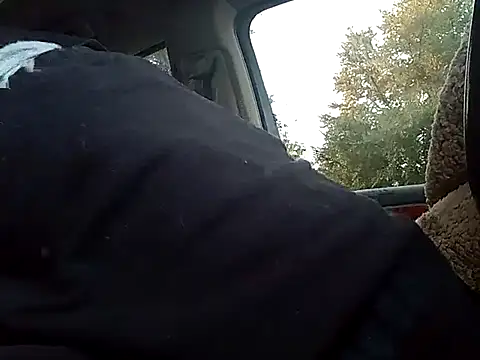 Snapshot of Mouththisbigdick chatting on September 16, 2025, 12:39 pm Mouththisbigdick online show from September 16, 2025, 12:39 pm