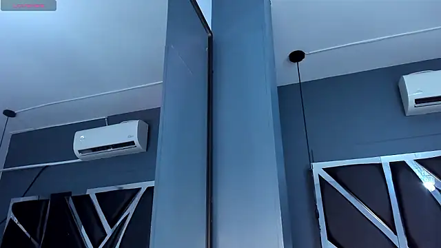 Melissa 23  online show from February 25, 2026, 11:43 am