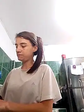 Snapshot of ArianaaGrace chatting on November 22, 2025, 3:00 pm ArianaaGrace online show from November 22, 2025, 3:00 pm