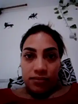 Snapshot of Ehilyn chatting on November 30, 2025, 10:32 pm Ehilyn online show from November 30, 2025, 10:32 pm